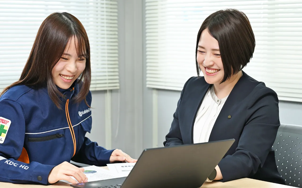 打ち合わせ中のA.Sさん